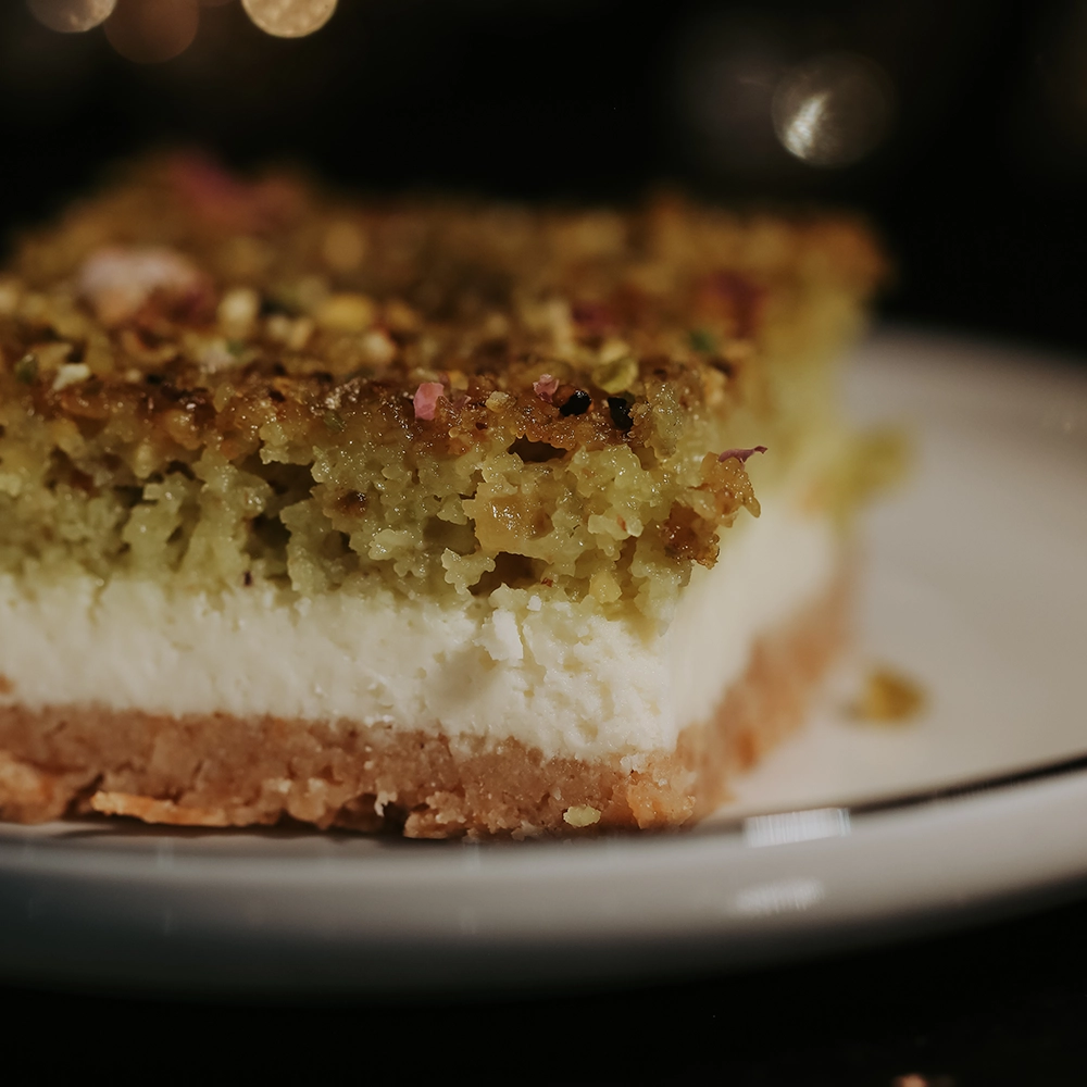 Pistachio cheesecake