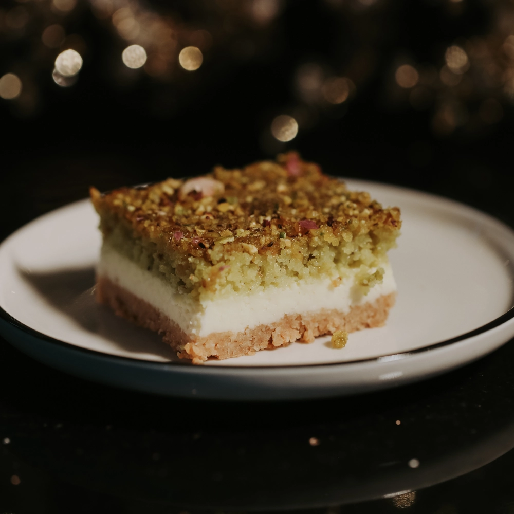 Pistachio cheesecake